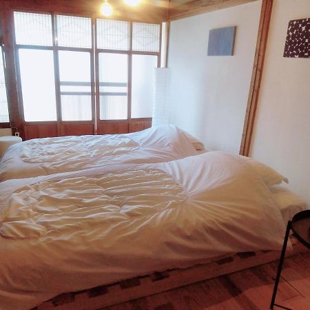 呼子の港路地の古民家一棟貸切宿梵soyogi Karatsu Extérieur photo
