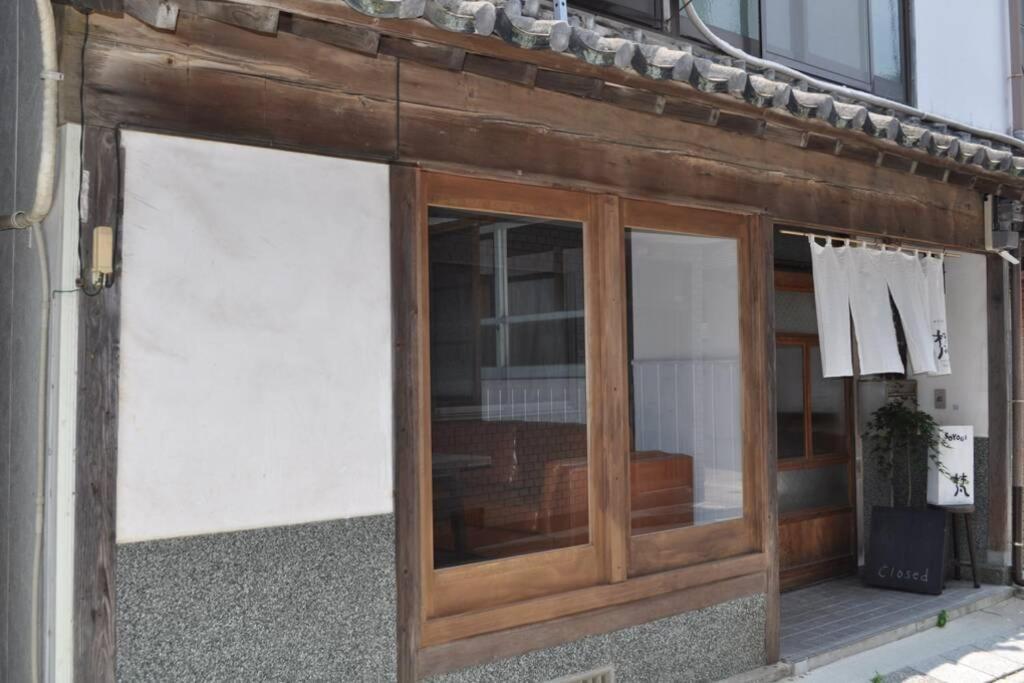 呼子の港路地の古民家一棟貸切宿梵soyogi Karatsu Extérieur photo