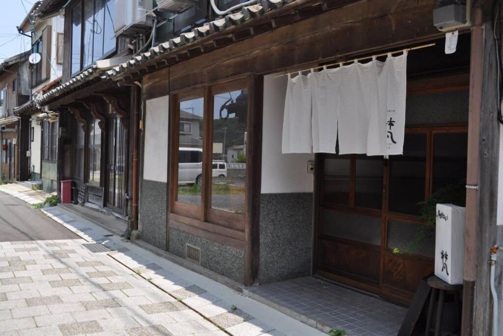 呼子の港路地の古民家一棟貸切宿梵soyogi Karatsu Extérieur photo